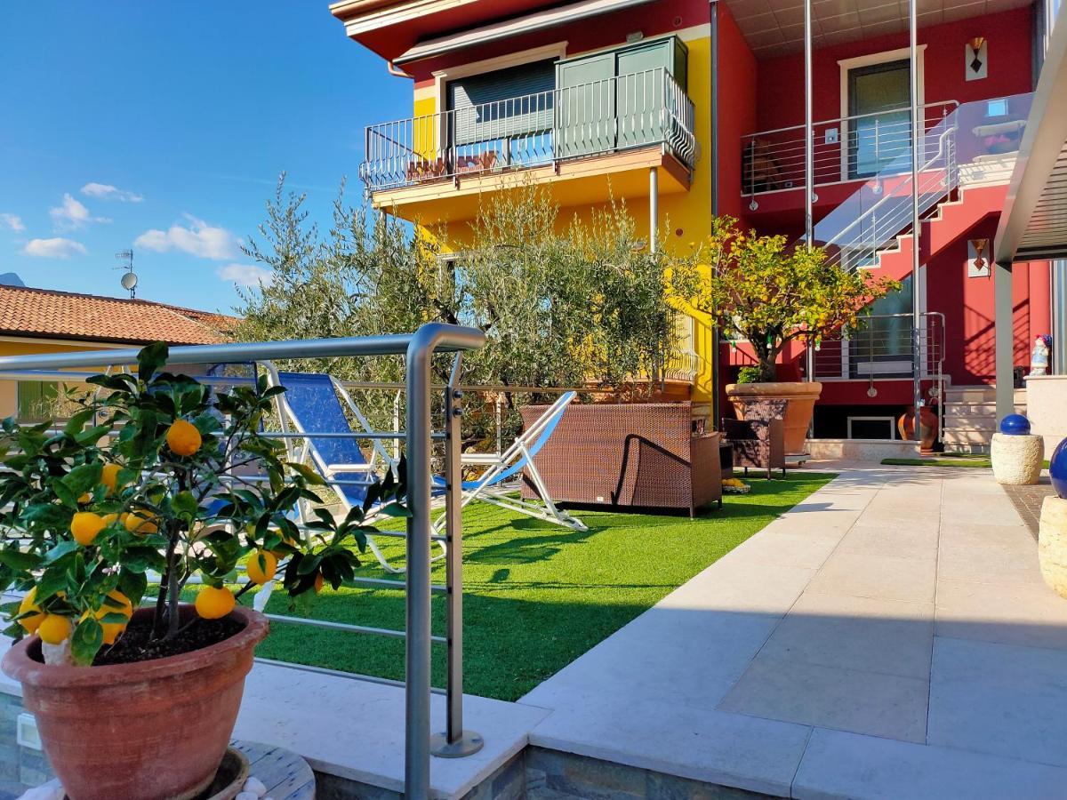 Garda Dreams Apartment Torri Del Benaco Exterior foto