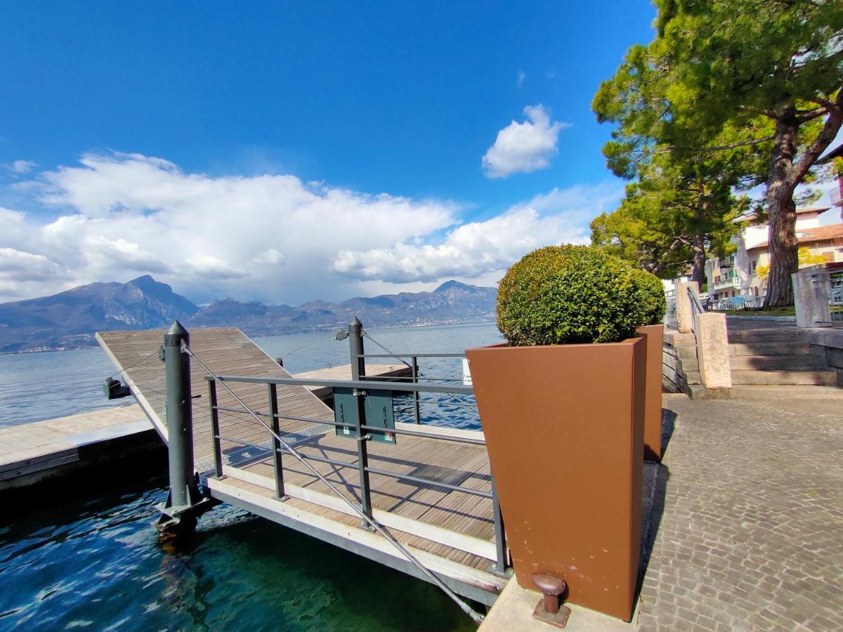 Garda Dreams Apartment Torri Del Benaco Exterior foto